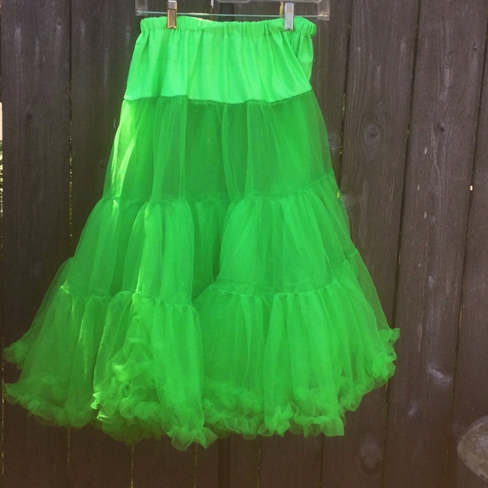 Hell Bunny Petticoat size l-xxl